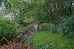 Photo 19- click for photo gallery